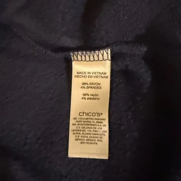 Chico's Dark Blue Long Sleeve Top size 2 L/XL like new - Picture 6 of 6